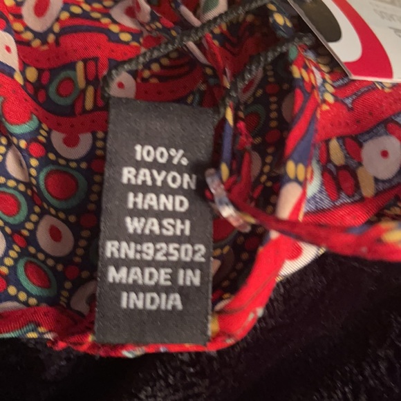 Sacred Threads Romper L/XL. CL/GR 05 - Picture 6 of 6